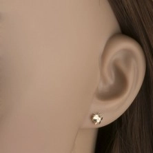 Goldschmuck - Ohrringe aus drei Blättern mit Strahlen