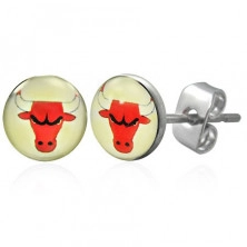 Runde Ohrringe aus 316L Stahl – Bullenkopf, heller Hintergrund, klare Glasur, Ohrstecker