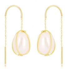Ohrringe aus 585 Gelbgold - ovale Perle mit schmalen Linien, Kettchen