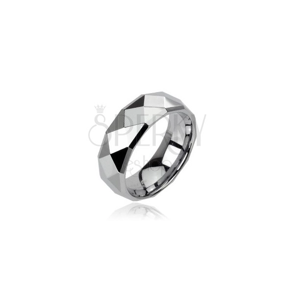Wolfram Ring in silberner Farbe mit geschliffenen Rhomben, 6 mm