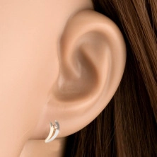 Ohrringe aus kombiniertem 9K Gold – zwei gebogene Linien mit einem Ausschnitt, mit einem runden Zirkon geschmückt