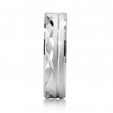 Ring aus 925 Silber - Oberfläche mit schrägen Kerben, X-förmige Einschnitte, dünne Linien