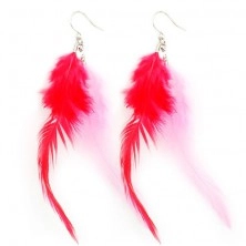 Ohrhänger mit roten und rosa Federn
