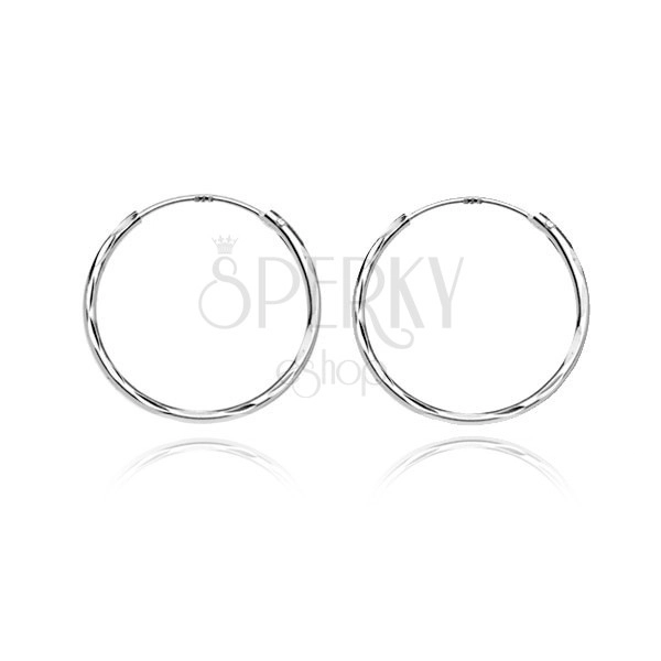 Ohrringe aus Silber 925 - Ringe mit Vertiefungen, 20 mm