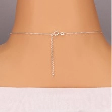 Glänzende Halskette - spitzige Acht und Zirkonia aus Silber 925